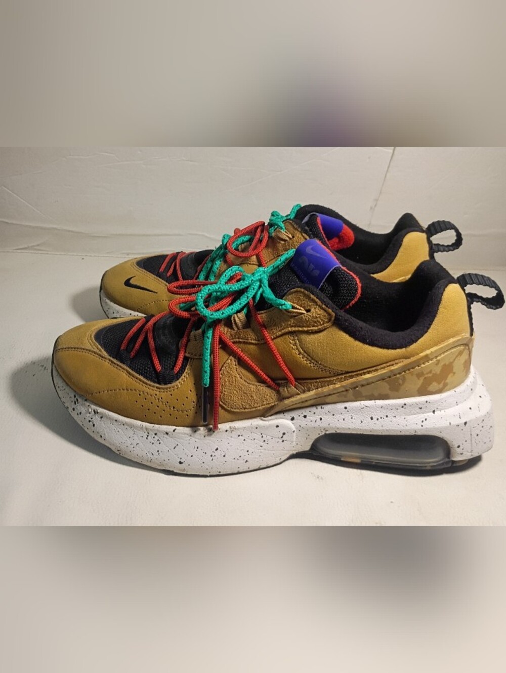 Nike Wmns Air Max Viva Wheat DB5268-001 Size 10 Lifestyle and Streetwear Sneaker - Picture 8 of 11